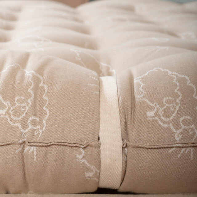 Ardelaine - Matelas Ferme en pure laine