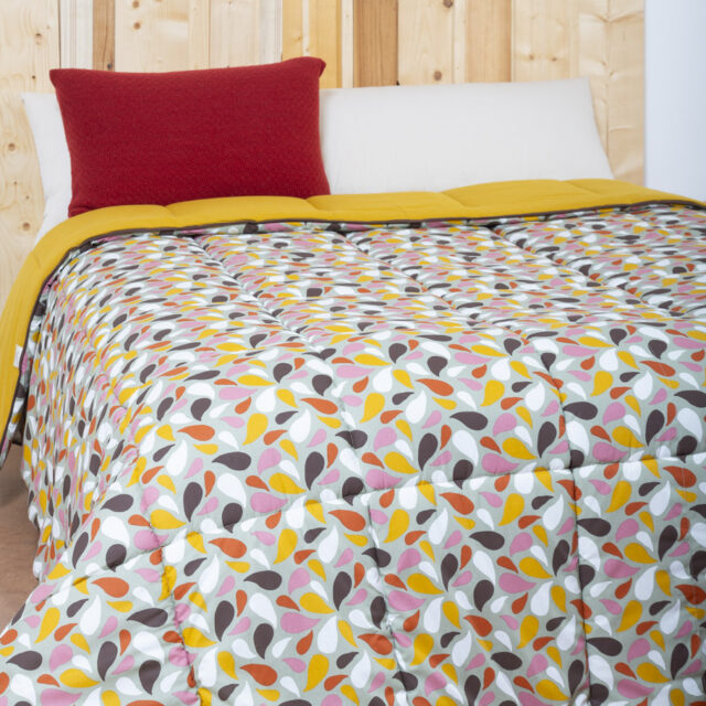 Ardelaine - Couverture piquée en laine - Vintage - motif Pétales