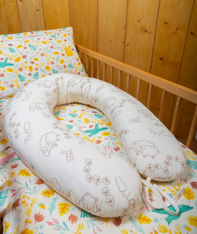 Ardelaine - Coussin d'allaitement en laine