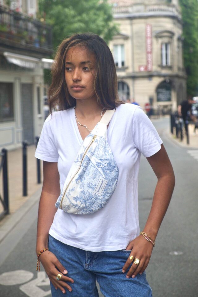 Maison Mallow - Sac Banane Toile de Jouy Bleue