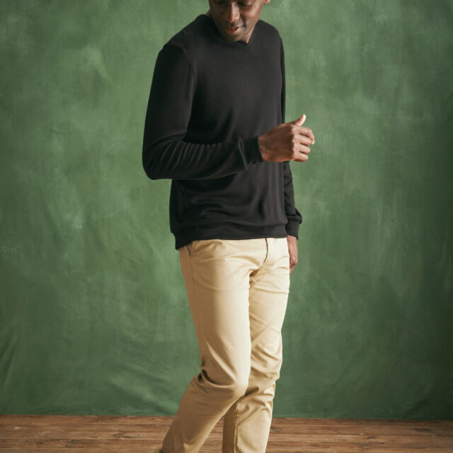 Lemahieu - Pull col V 100% Laine mérinos - Noir - Homme