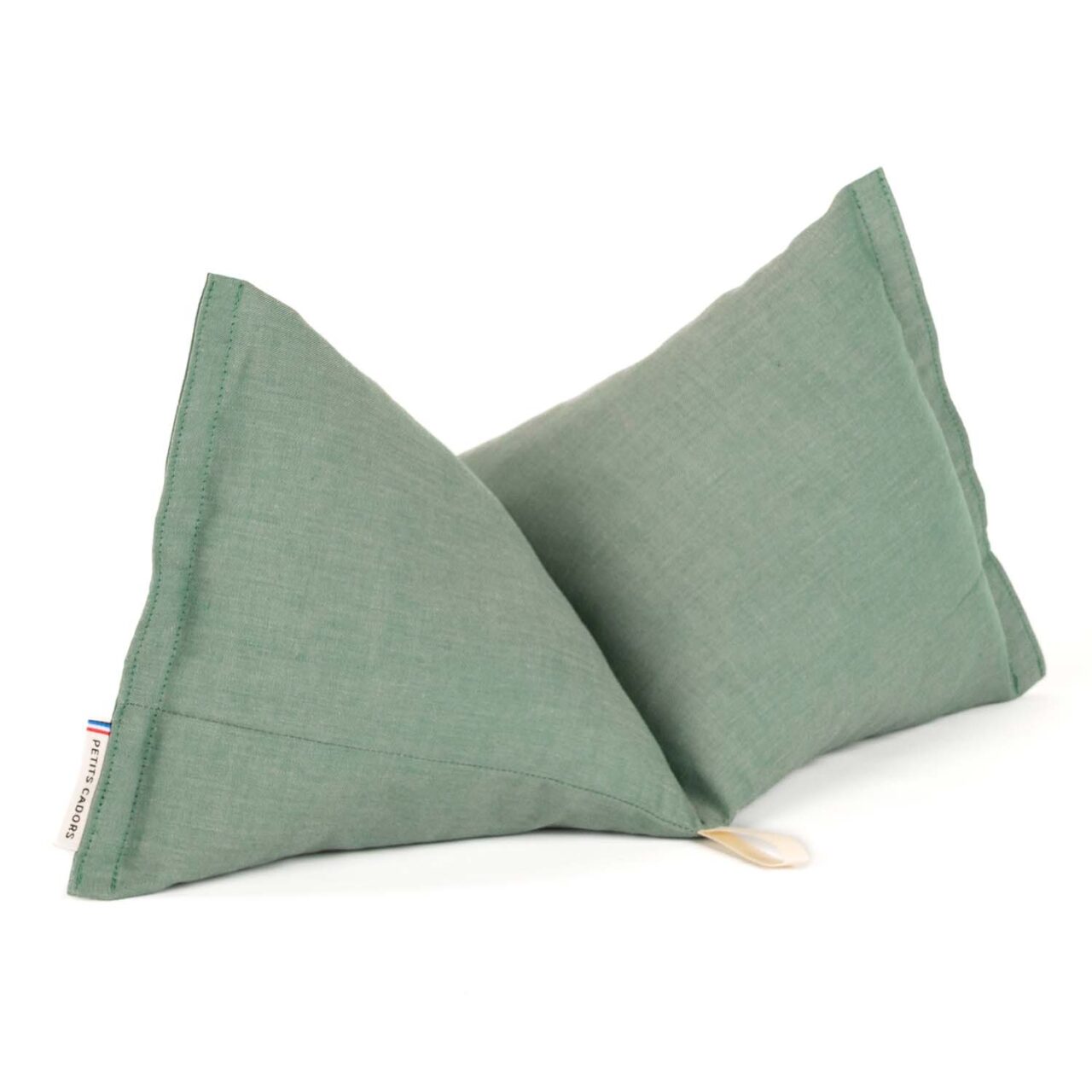 salvador comes coussin soulager cervicales e8e9560f 6ce9 4352 b5f8 f75340ea8ac2 Petits Cadors - Coussin du quotidien · SALVADOR Cômes