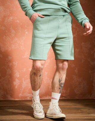 Short molleton – Sauge – Homme par la marque Maison Lemahieu Maison Lemahieu - Short molleton – Sauge – Homme