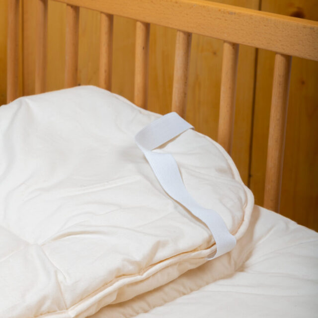 Ardelaine - Surmatelas Douceur en laine pour lit bébé