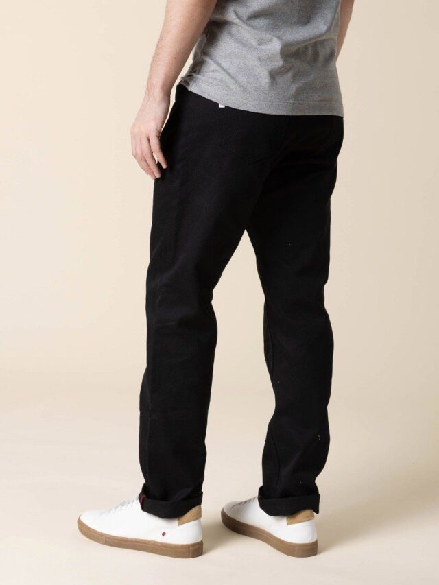 1083 - JEANS DROIT 101N coton bio superdenim noir Homme