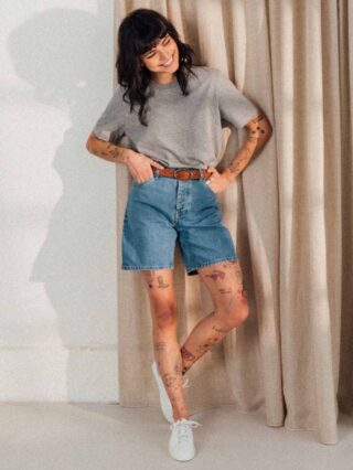 Short long 271h droit delave taille haute par la marque 1083 1083 - Short long 271h droit delave taille haute