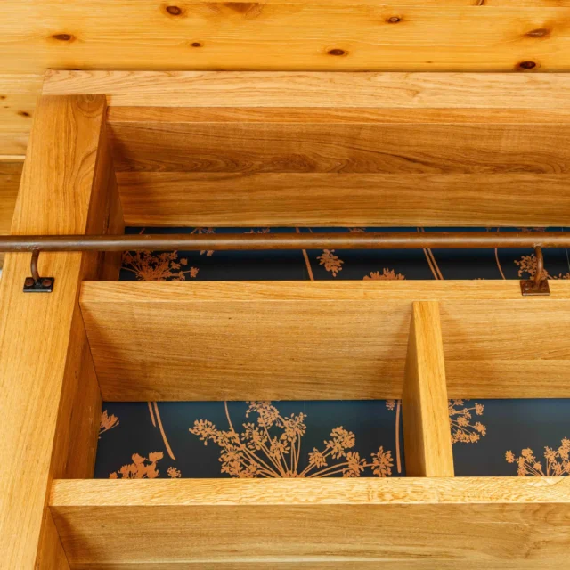 Atelier Boyet - Bibliothèque Bois Massif