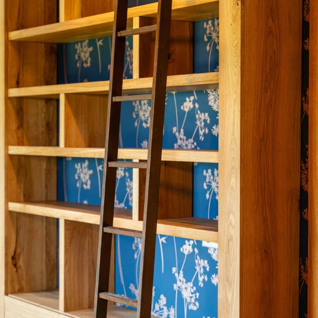 Atelier Boyet - Bibliothèque Bois Massif