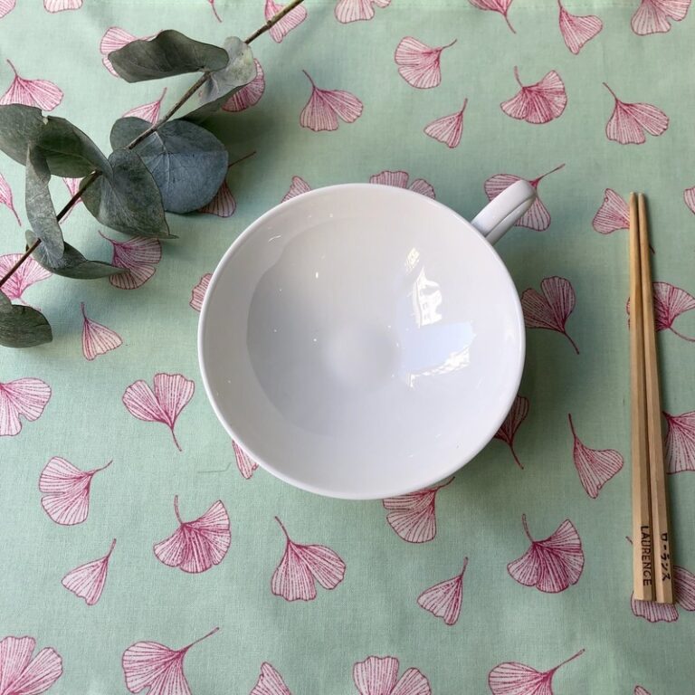 Fleur de Soleil - Chemin de table Ginkgo pistache