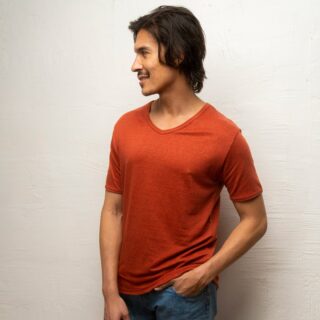 Le t-shirt Propre - Le t-shirt col V en lin français  Terracotta