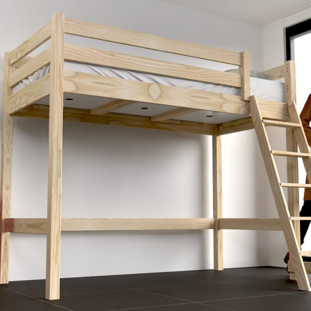 ABC MEUBLES - Lit mi-hauteur 90x200 bois ABC avec échelle inclinée