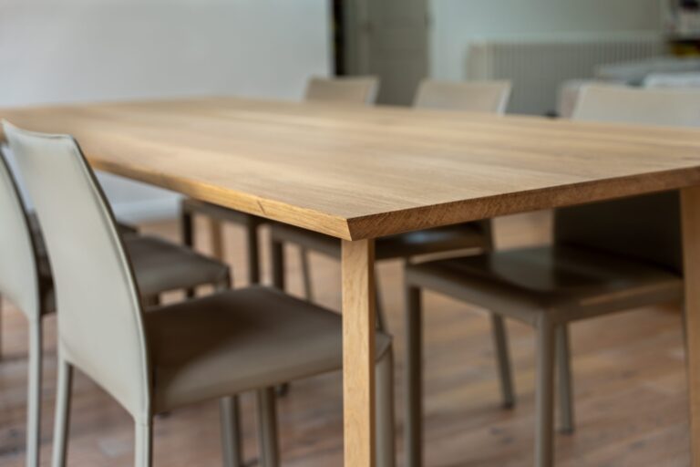 Atelier Boyet - Table Sainte-Lucie