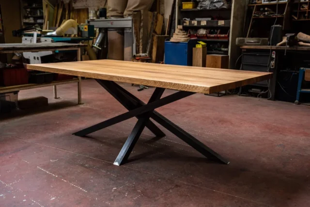 Atelier Boyet - Table Grenade