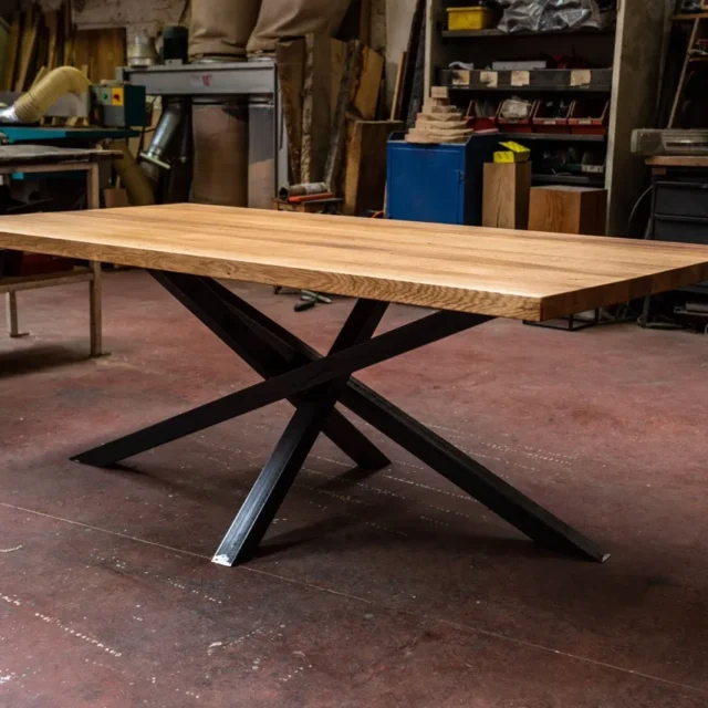 Atelier Boyet - Table Grenade