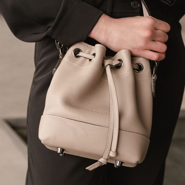 Nodie's - 9348294476118