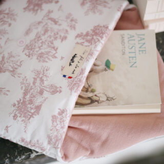Des fils et des mots pochette tissu livre Des fils et des mots - pochette / housse