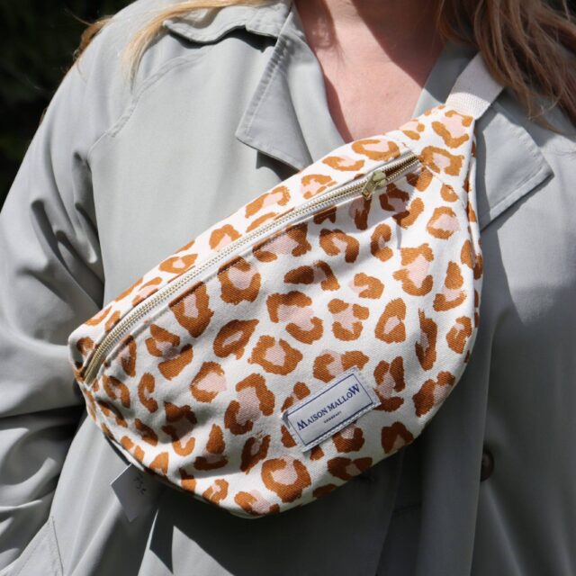 Maison Mallow - Sac Banane Léopard écru et camel