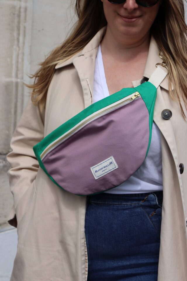 Maison Mallow - Sac banane bicolore Vert gazon et Parme