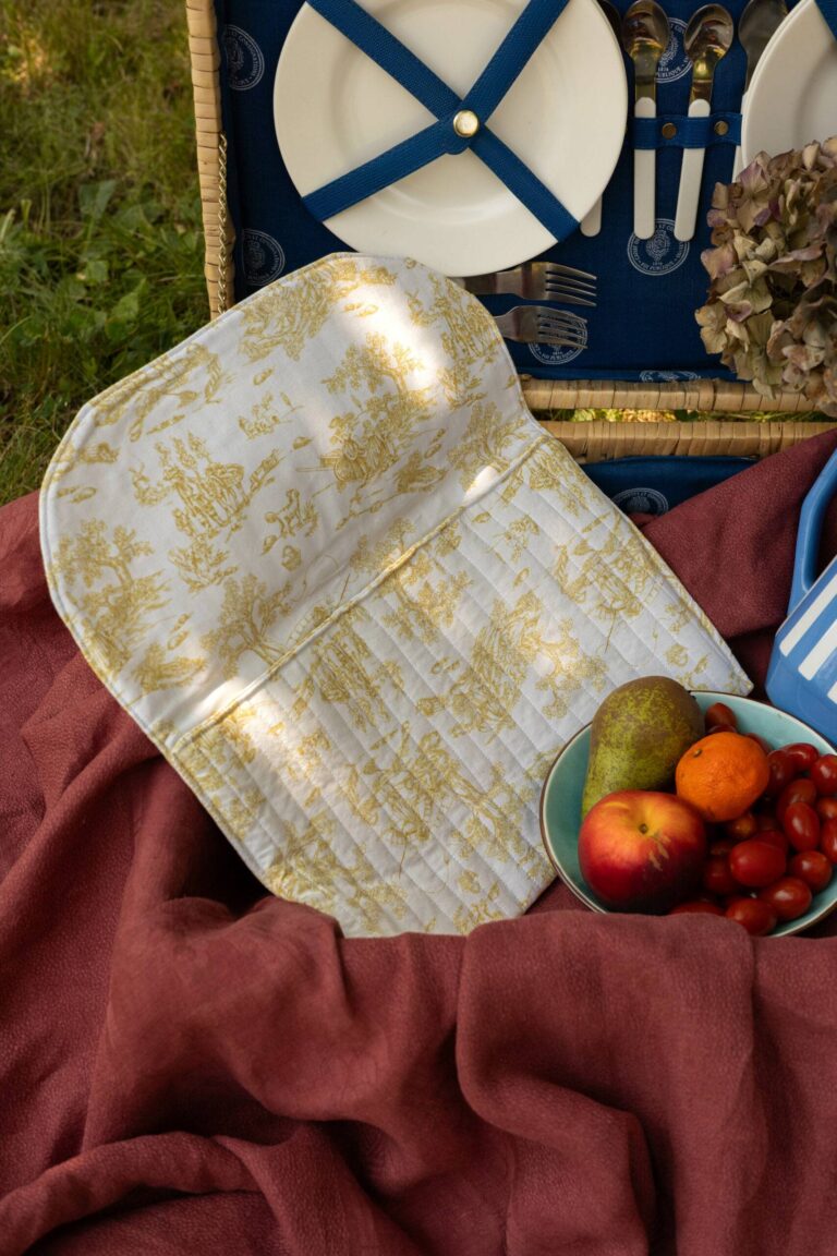 Maison Mallow - Pochette matelassée Toile de Jouy Jaune - Prototype