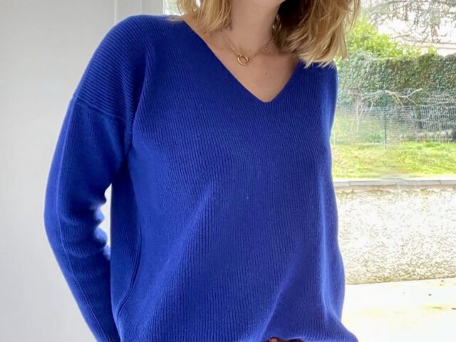 Pull en laine bleu électrique