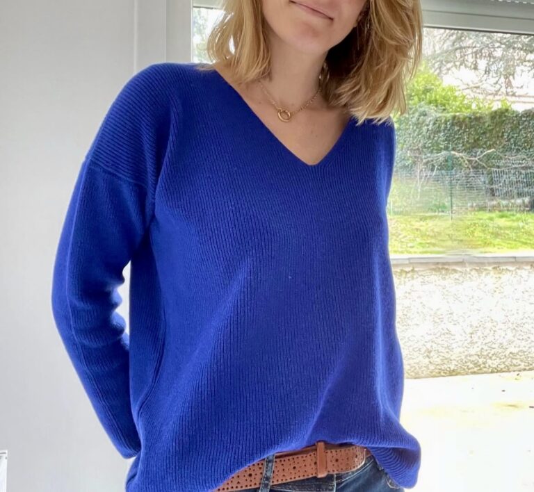 Marques de France credits pull en laine bleu electrique Pull en laine bleu électrique