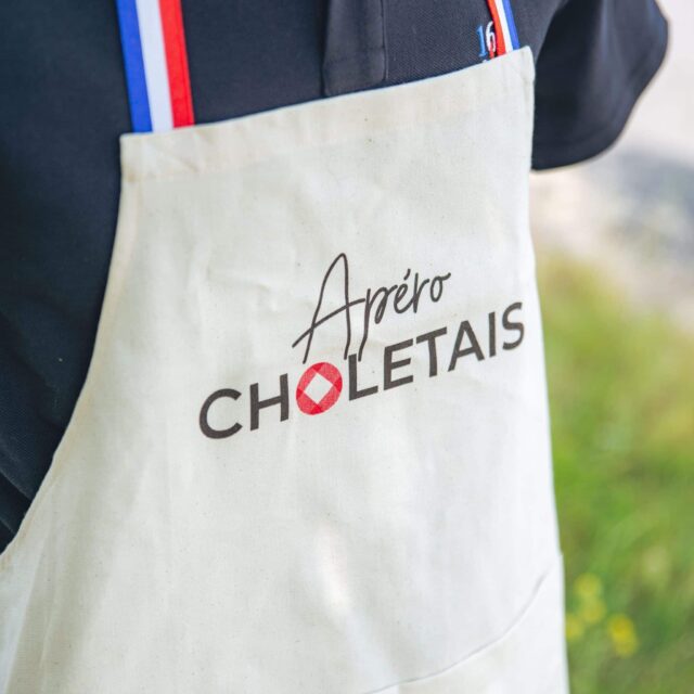 Seizepointneuf - TABLIER APERO CHOLETAIS