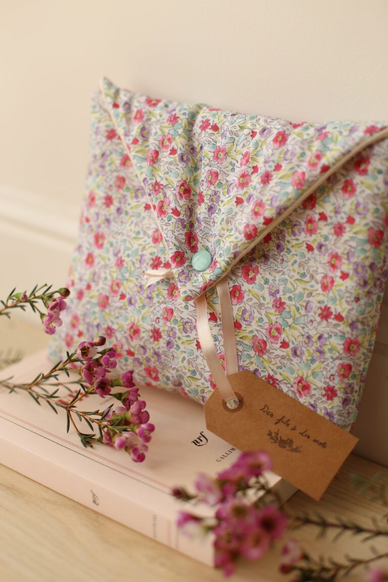 Des fils et des mots - Housse « Nord et sud d'Elizabeth Cleghorn Gaskell » - plusieurs formats