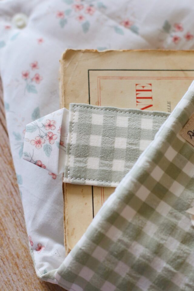 Des fils et des mots - Marque-page « Illusions perdues d’Honoré de Balzac » – plusieurs versions