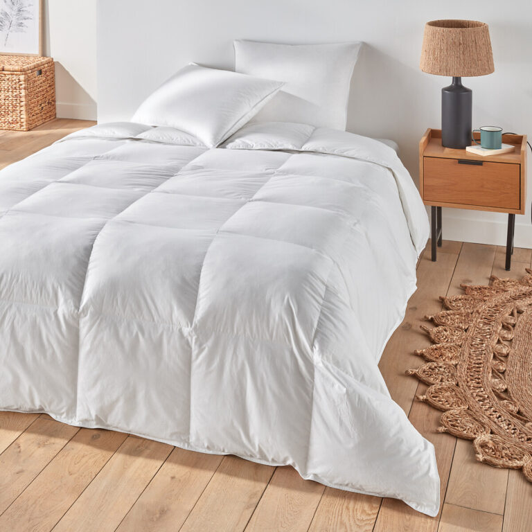 LA REDOUTE INTERIEURS - Couette Tempérée Fusion 50% Duvet 50% Fibres
