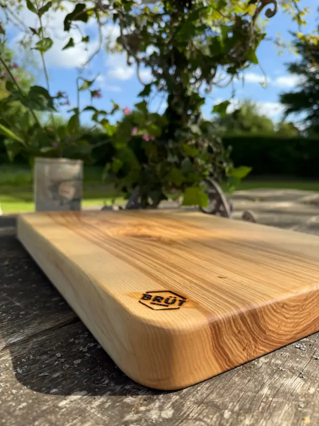 Planches BRÜT - Planche  LE GÉANT