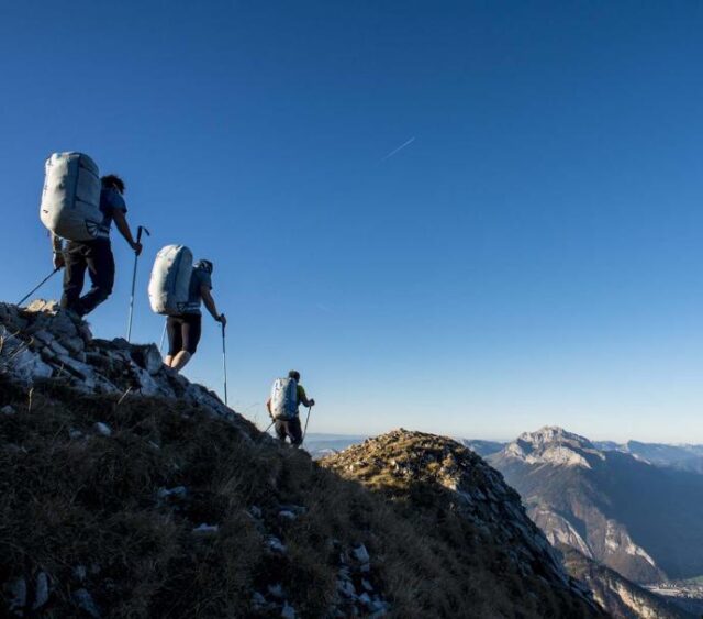 NEO - **Fly Lite 90 L Homme**