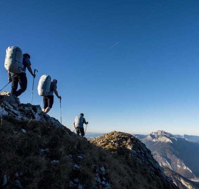 NEO - **Fly Lite 90 L Homme**