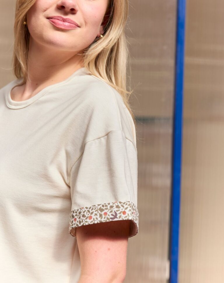 Lemahieu - T-shirt cropped - Manches revers fleuries - Femme