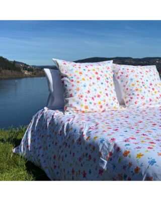 Blanc de Gérardmer - Taie doreiller en Percale imprimée Liberty 65x65cm