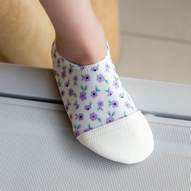 Les Pas Petits - Les Petites Violettes