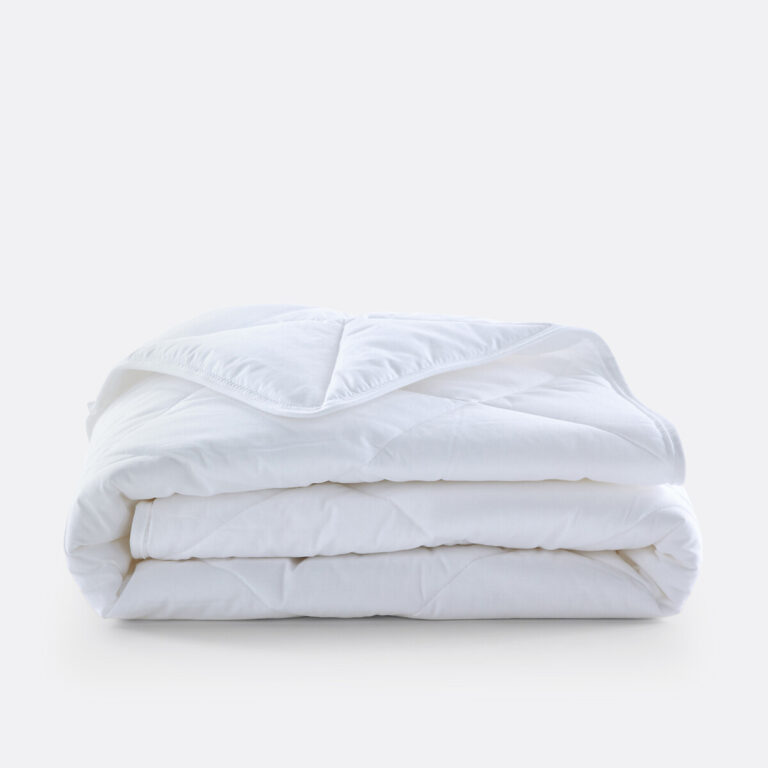 LA REDOUTE INTERIEURS - Couette Bébé Antiacarien