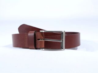 Ceinture cuir marron cannelle, boucle barres fines et arrondies 4044 Choisir par la marque La Guêpe La Guêpe - Ceinture cuir marron cannelle, boucle barres fines et arrondies 4044 Choisir