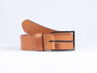 Ceinture cuir marron Gold, boucle style moderne acier anthracite 4050 Choisir par la marque La Guêpe La Guêpe - Ceinture cuir marron Gold, boucle style moderne acier anthracite 4050 Choisir
