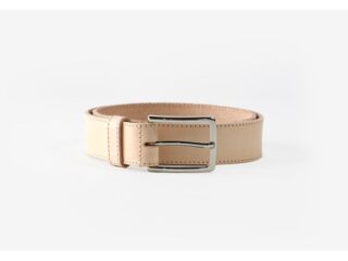 Ceinture cuir nude, boucle élégante acier poli – 8037 Choisir par la marque La Guêpe La Guêpe - Ceinture cuir nude, boucle élégante acier poli – 8037 Choisir