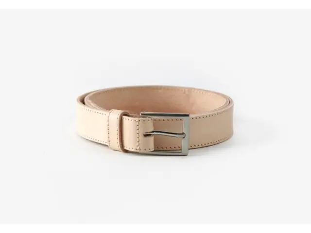 La Guêpe - Ceinture cuir nude, boucle rectangulaire très sobre – 8051 Choisir