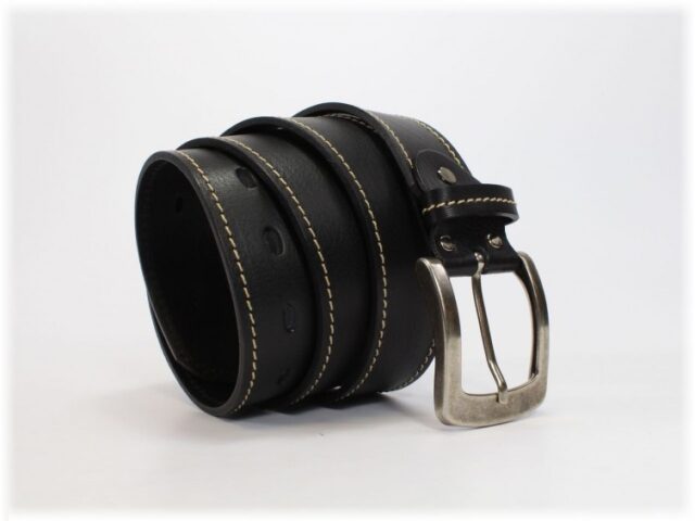 piqure blanche 8071 LN 120 cm