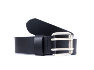 Ceinture grande taille homme en cuir noir double perforation 4007 N 145 cm par la marque La Guêpe La Guêpe - Ceinture grande taille homme en cuir noir double perforation 4007 N 145 cm