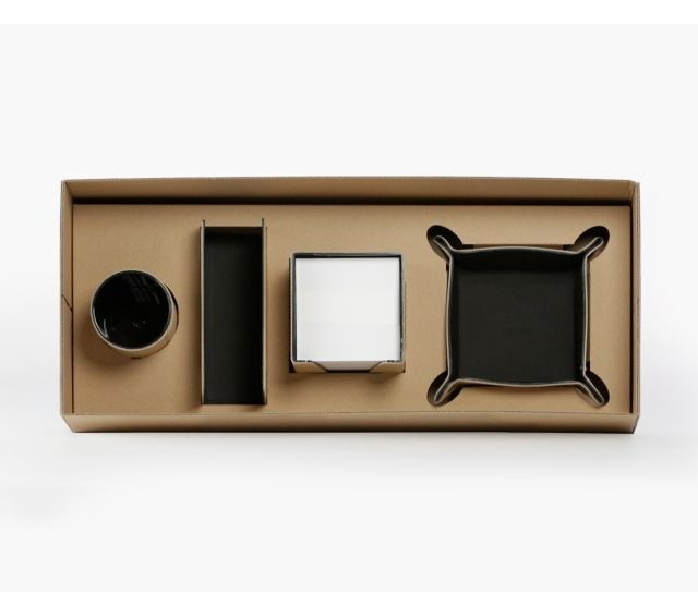 Lavoisier Maroquinier - Coffret accessoires de bureau en cuir beige - COF acc.1