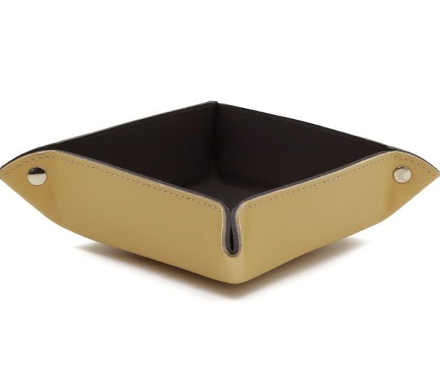 Lavoisier Maroquinier - Coffret accessoires de bureau en cuir beige - COF acc.1