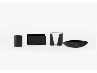 LAVOISIER Maroquinier - Coffret accessoires de bureau en cuir noir  COF acc.1