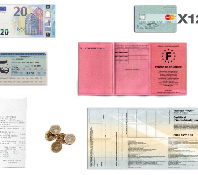 La Guêpe - Petite Maroquinerie - Compagnon cuir bleu de prusse hermétique - 263