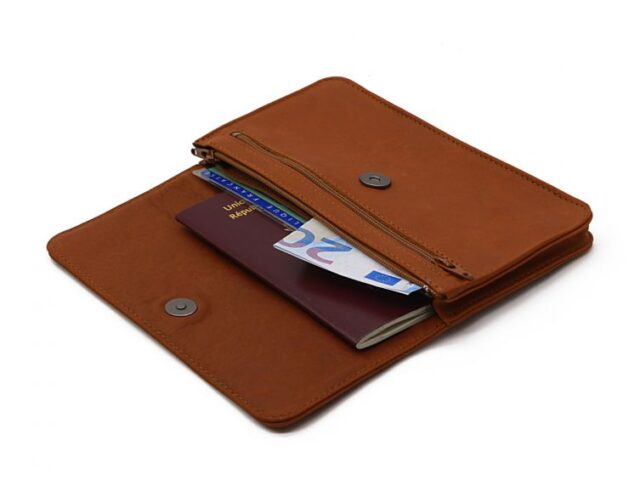 La Guêpe - Petite Maroquinerie - Compagnon format Iphone X+ en cuir fauve - 999