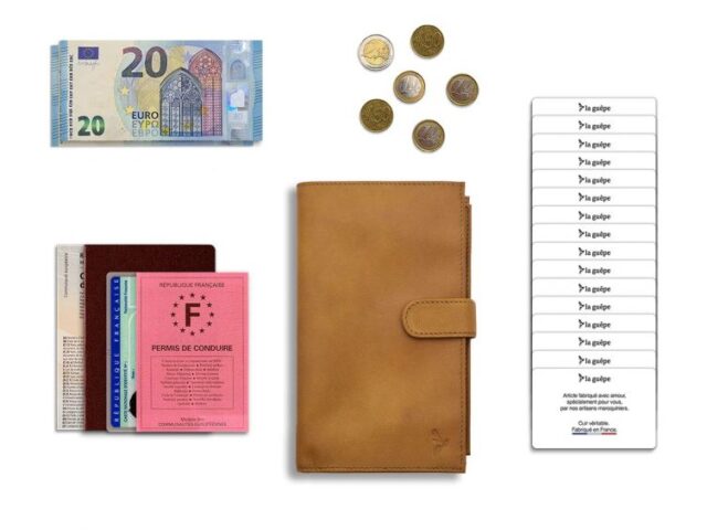 La Guêpe - Petite Maroquinerie - Compagnon "Luxe" en cuir gold - double avec patte - PM-027-01