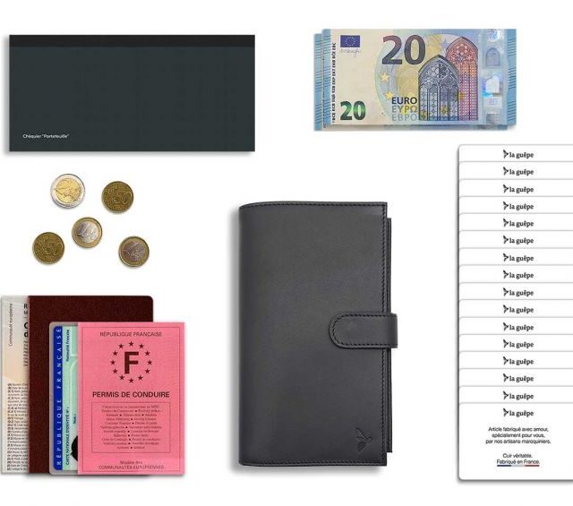 La Guêpe - Petite Maroquinerie - Compagnon "Luxe" en cuir noir - 3 volets avec patte - PM-026-01