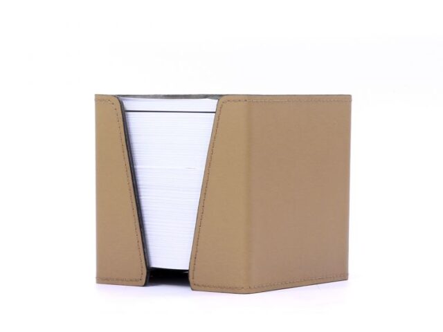 Lavoisier Maroquinier - Cube à mémos en cuir beige cafe latte